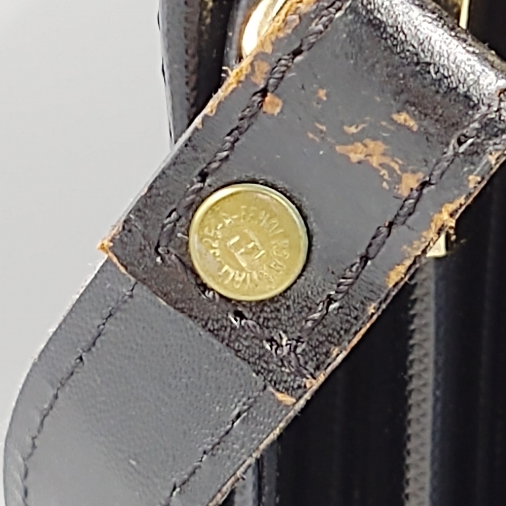 Vintage Fendi Black Shoulder Bag - Picture 7 of 8